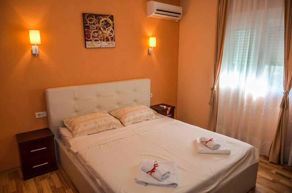 Apartments Paradise อุลซิน ภายนอก รูปภาพ